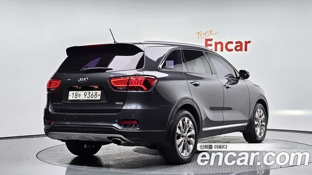 Kia Sorento 2019 — фото 2
