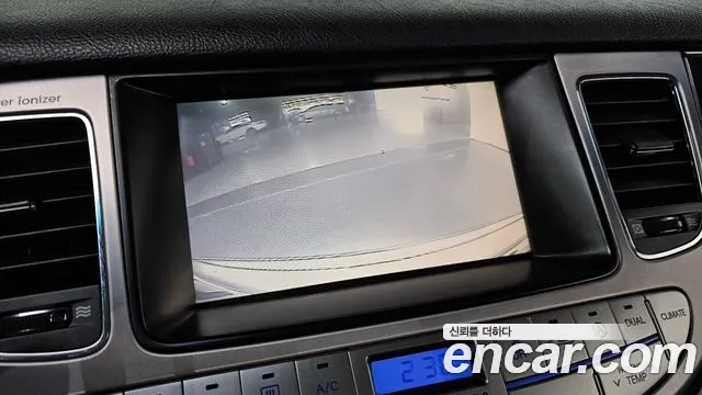 Hyundai Genesis 2011 — фото 17