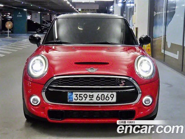 Mini Cooper 2020 — фото 2