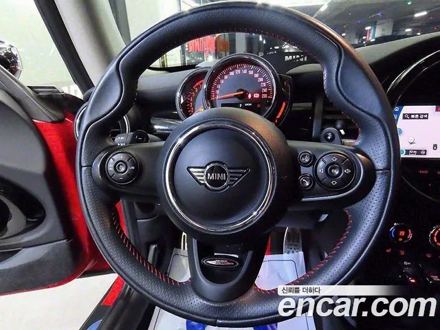 Mini Cooper 2020 — фото 8