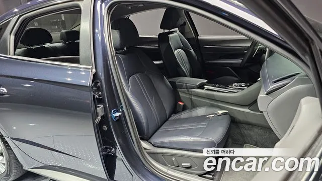 Hyundai Sonata 2020 — фото 10