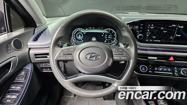 Hyundai Sonata 2020 — фото 13