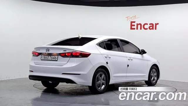 Hyundai AVANTE 2017 — фото 2