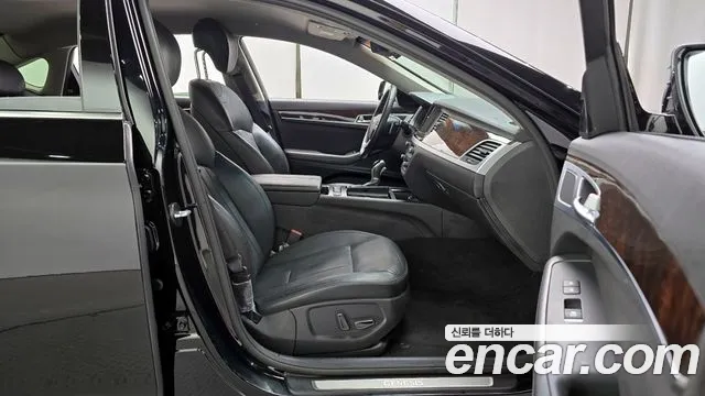 Hyundai Genesis 2016 — фото 10