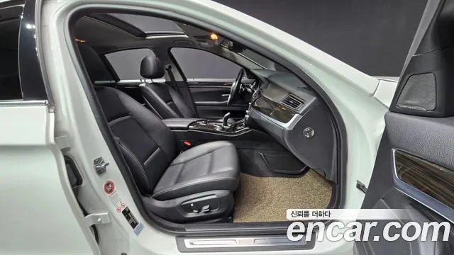 BMW 5-Series 2015 — фото 11