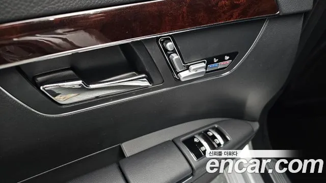 Mercedes-Benz S-Class 2010 — фото 19