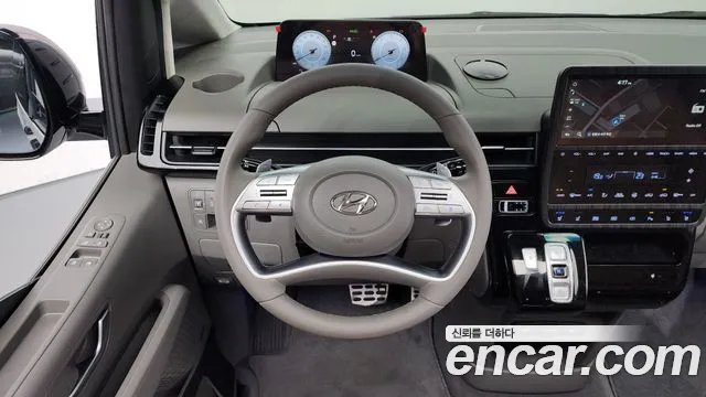 Hyundai Staria 2023 — фото 14