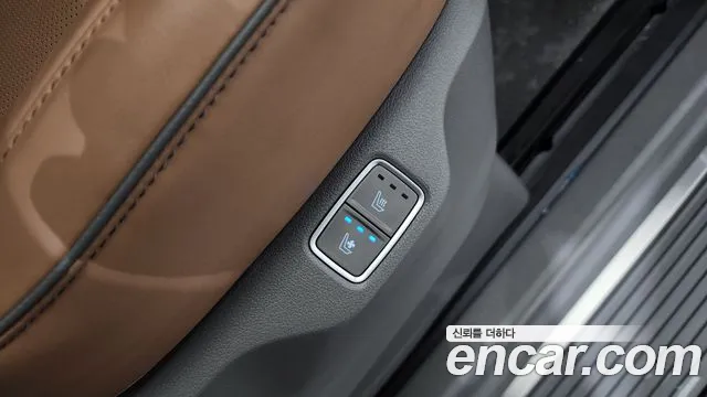 Hyundai Staria 2023 — фото 18