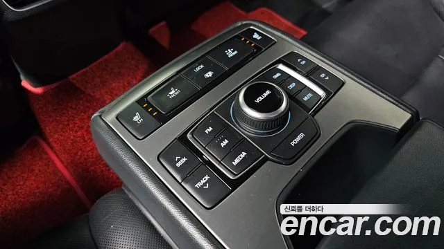 Hyundai Genesis 2014 — фото 19