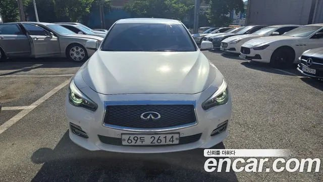 Infiniti Q50 2015 — фото 1