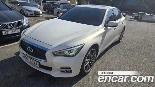 Infiniti Q50 2015 — фото 2