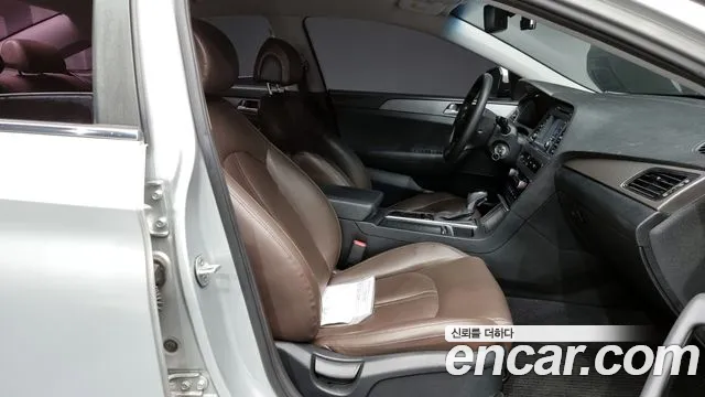 Hyundai Sonata 2016 — фото 11
