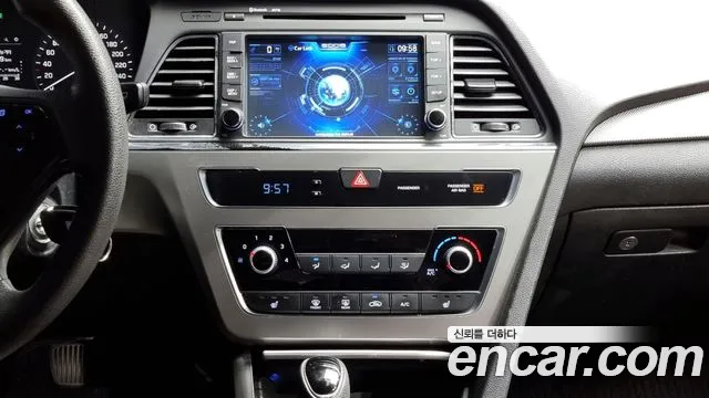 Hyundai Sonata 2016 — фото 14