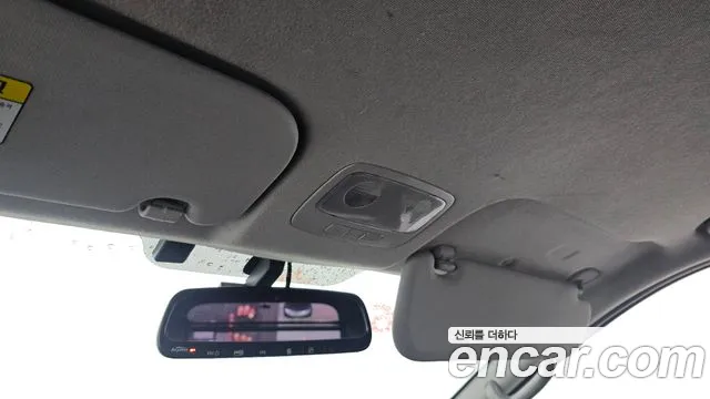 Hyundai Starex 2016 — фото 18