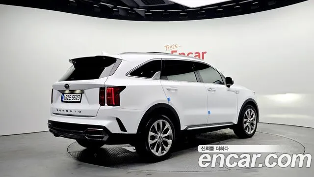 Kia Sorento 2021 — фото 2