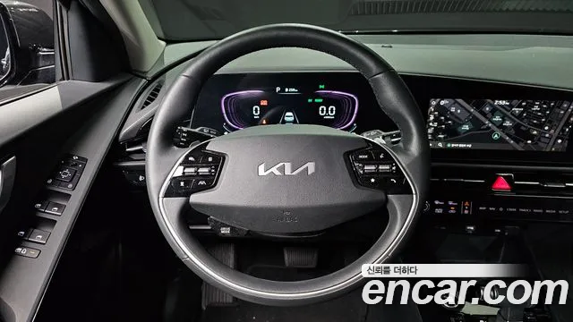 Kia Niro 2022 — фото 13