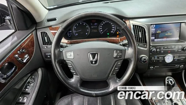 Hyundai Equus 2011 — фото 14