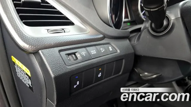 Hyundai Maxcruz 2017 — фото 16