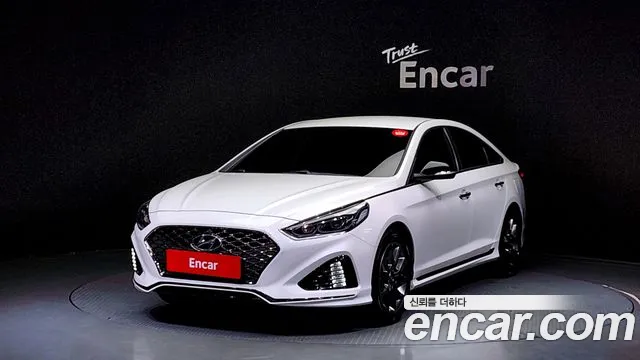 Hyundai Sonata 2018 — фото 1
