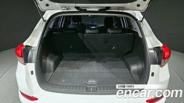 Hyundai Tucson 2017 — фото 20