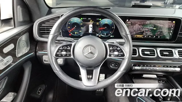Mercedes-Benz GLE-Class 2023 — фото 13