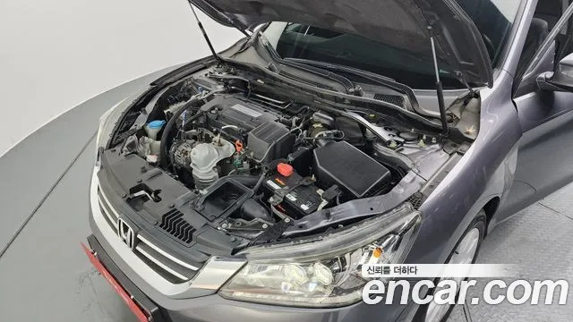 Honda Accord 2015 — фото 6