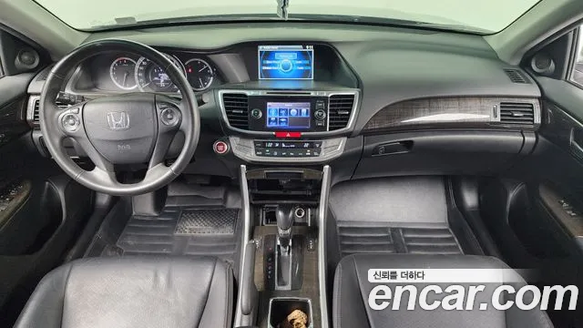 Honda Accord 2015 — фото 7