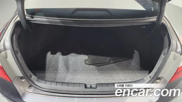 Honda Accord 2015 — фото 20
