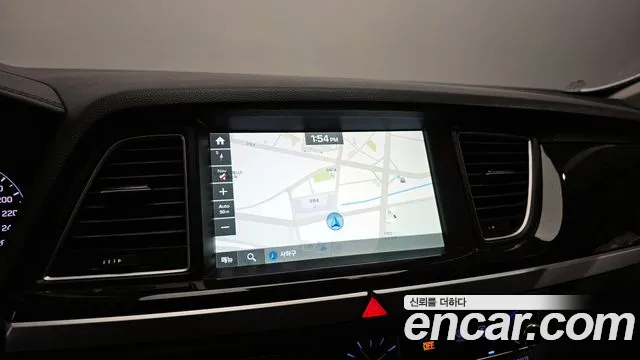 Hyundai Genesis 2016 — фото 14