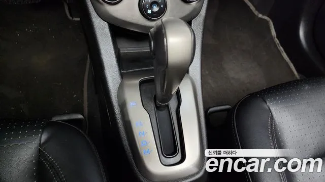 ChevroletGMDaewoo Aveo 2012 — фото 9