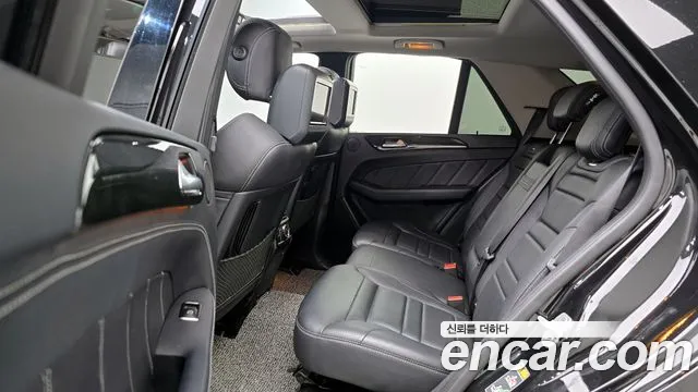 Mercedes-Benz M-class 2015 — фото 13