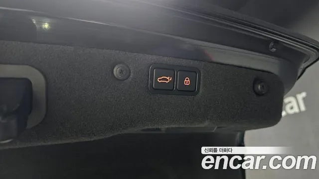 Hyundai Equus 2014 — фото 20