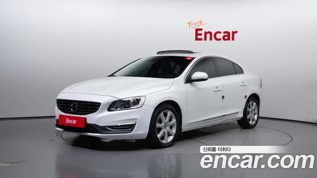 Volvo S60 2017 — фото 1