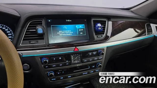 Hyundai Genesis 2014 — фото 14