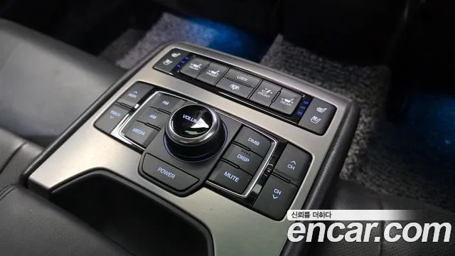 Hyundai Genesis 2014 — фото 18