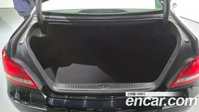 Hyundai Equus 2012 — фото 20