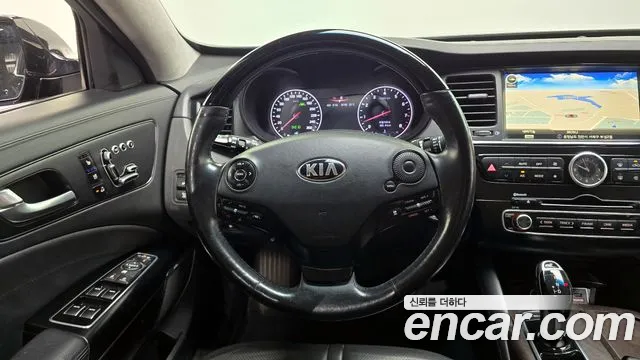 Kia K9 2013 — фото 14