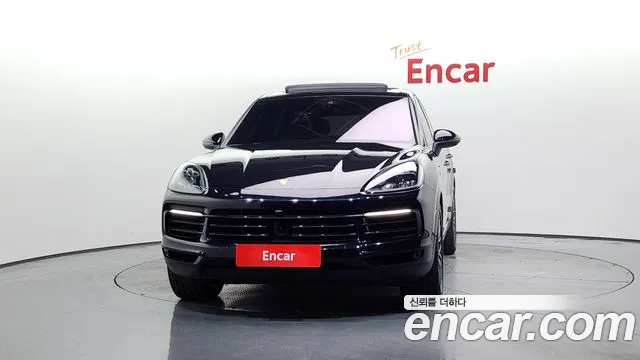 Porsche Cayenne 2019 — фото 3
