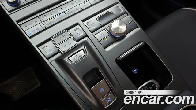 Hyundai Nexo 2023 — фото 9
