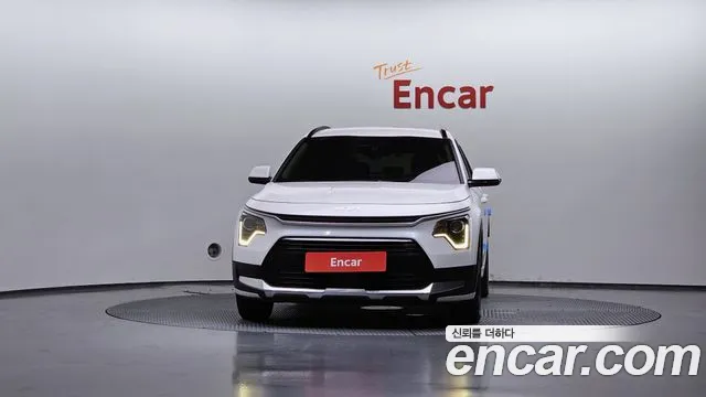 Kia Niro 2022 — фото 3