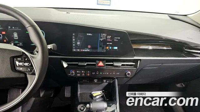 Kia Niro 2022 — фото 14