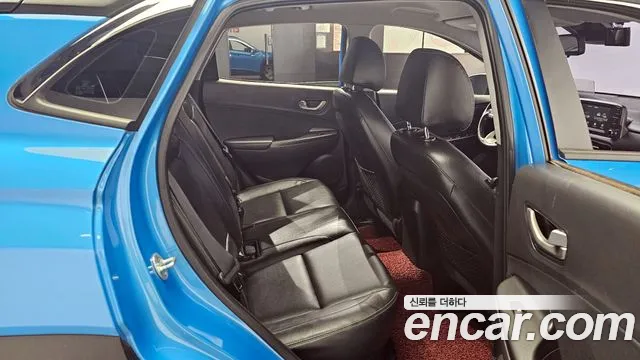 Hyundai Kona 2018 — фото 12