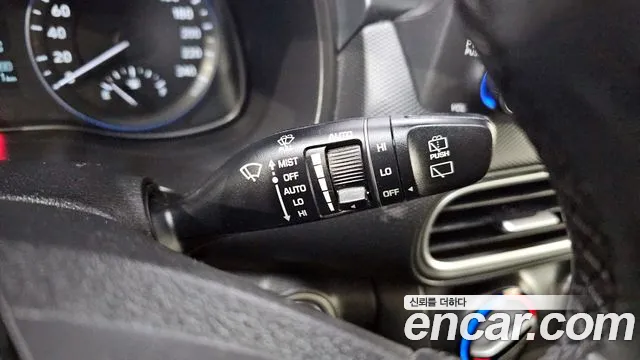 Hyundai Kona 2018 — фото 17