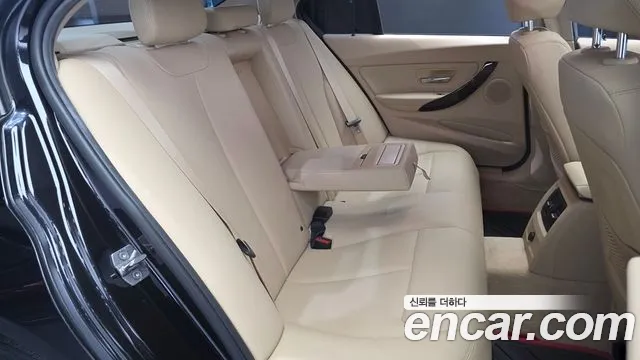 BMW 3-Series 2015 — фото 12