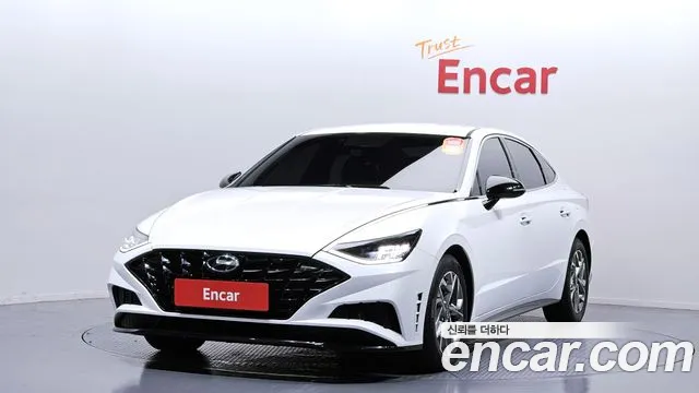 Hyundai Sonata 2022 — фото 1