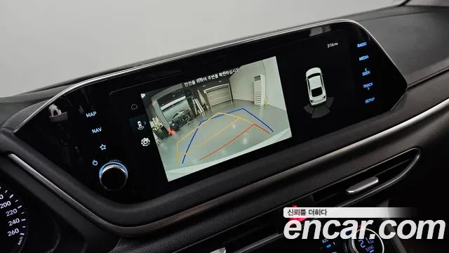 Hyundai Sonata 2022 — фото 16