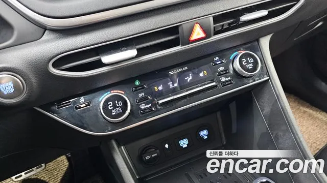 Hyundai Sonata 2022 — фото 17