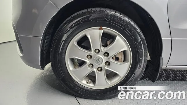 Hyundai Starex 2019 — фото 5