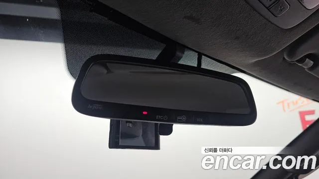 Hyundai Starex 2019 — фото 19
