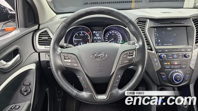 Hyundai Santafe 2016 — фото 13